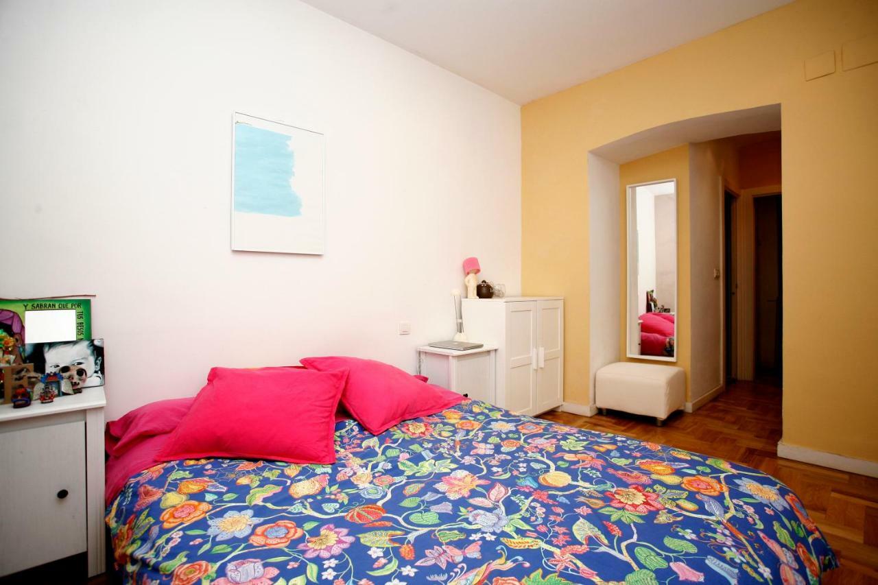 Piso Centrico Con Patio Appartement Bilbao Buitenkant foto