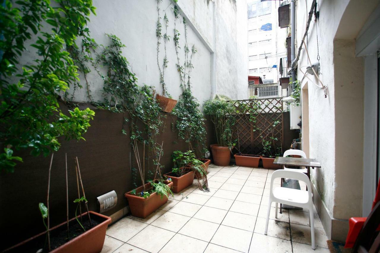 Piso Centrico Con Patio Appartement Bilbao Buitenkant foto